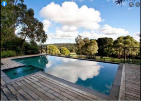 Patsy's Gate - Red Hill South